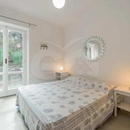 Villino La Cicala - Goelba Appartement