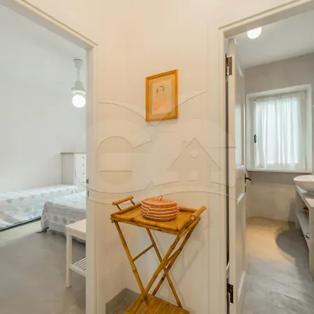 Villino La Cicala - Goelba Apartmán