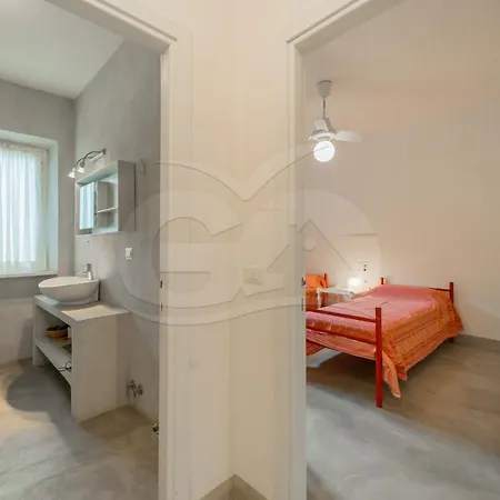 Villino La Cicala - Goelba Apartman *