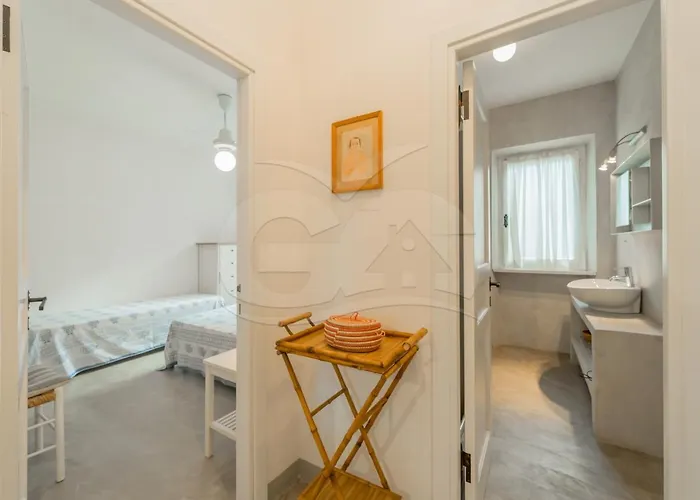 Villino La Cicala - Goelba 아파트